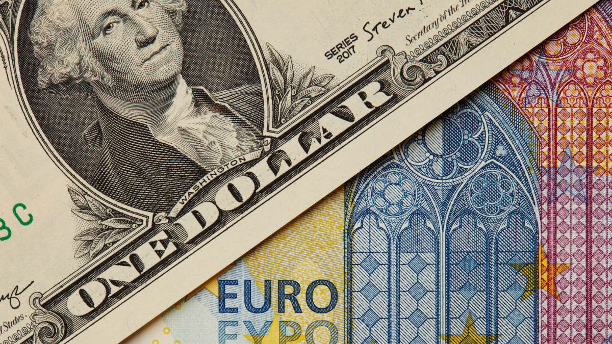 Analisis Yield Menguat, Dolar Ikut Melaju - Data Pasar 2026-01-07