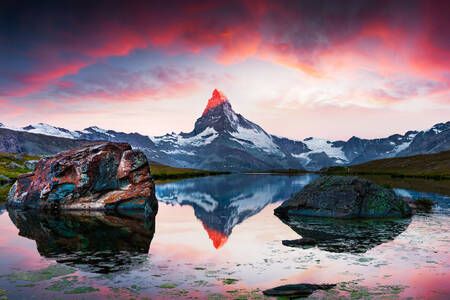 Analisis CHF/USD Menguat, Safe Haven Diburu Saat Dunia Memanas - Data Pasar 2026-04-02