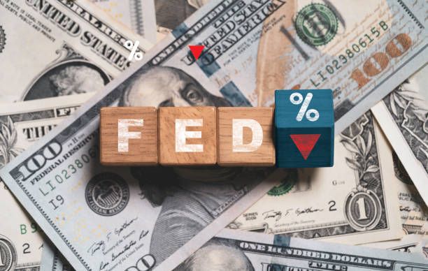 Analisis Dolar Menguat, Pasar Naikkan Taruhan Fed Lebih Hawkish - Data Pasar 2026-05-19