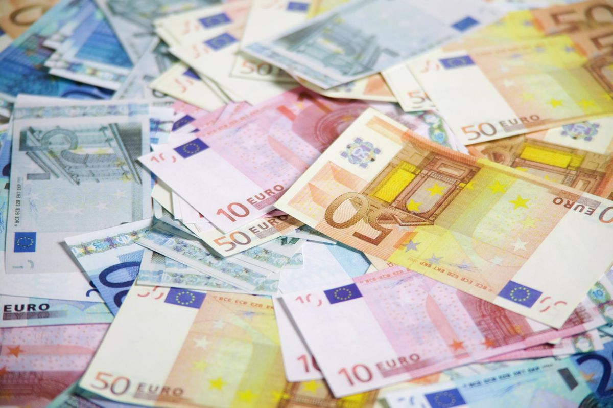 Analisis Sterling Terkekang di Sekitar karena Data UK Lemah! - Data Pasar 2026-05-22