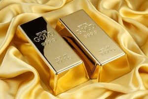Harga Emas Menuju Pelemahan Mingguan, Sinyal Hawkish The Fed Jadi Tekanan Utama